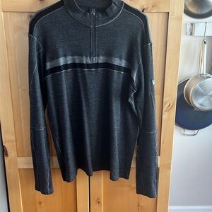 KÜHL Downhill Racr 100% Merino Wool 1/4 zip sweater in Charcoal size L